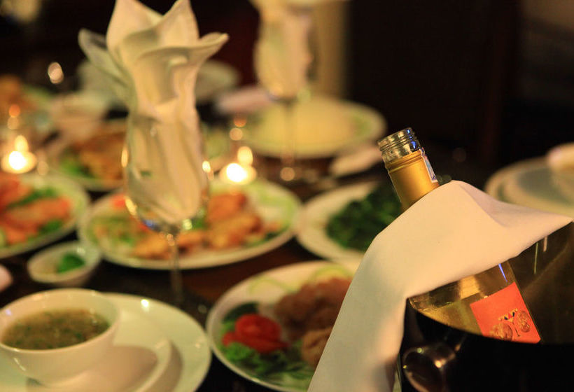 Fotos del hotel Halong Phoenix Cruiser:  17