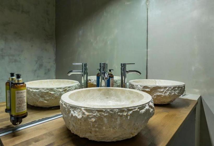 Fotos del hotel Shiado Suites:  3