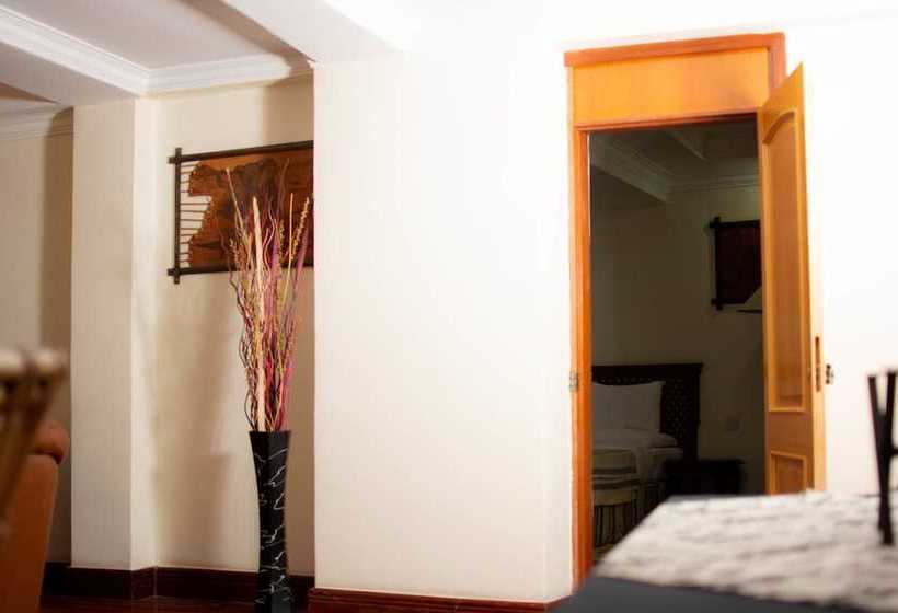 Fotos del hotel The Naura Springs:  11