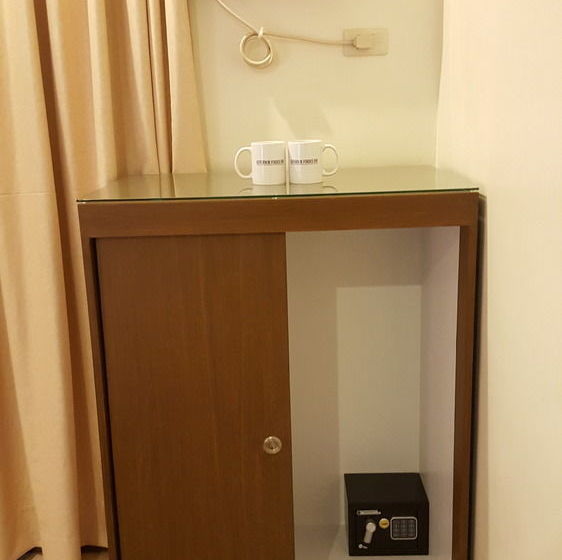 Fotos del hotel Governor Forbes Inn:  17