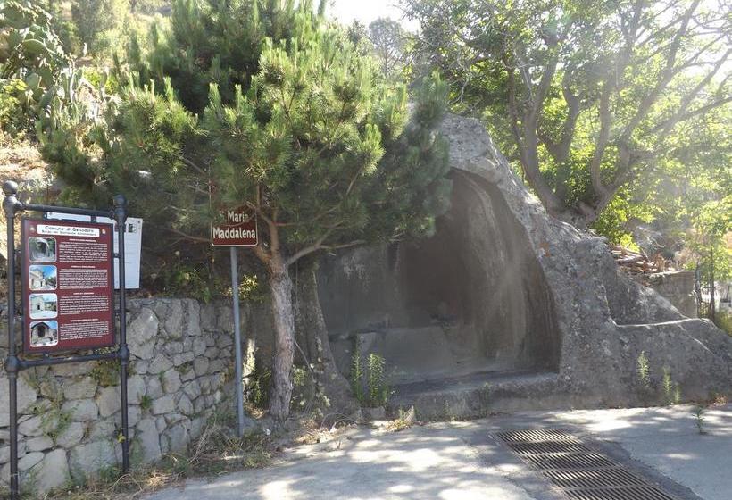 Fotos del hotel Albergo Diffuso Borgo Gallodoro:  17