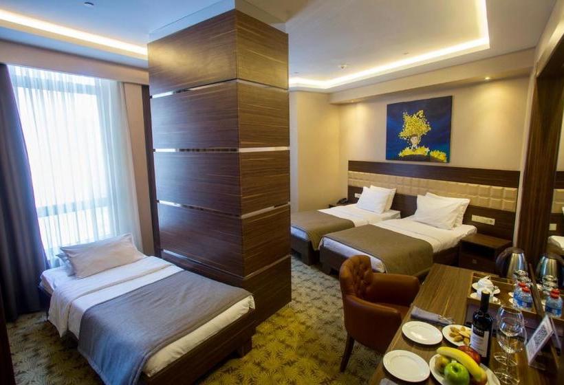 Renaissance Palace  Baku