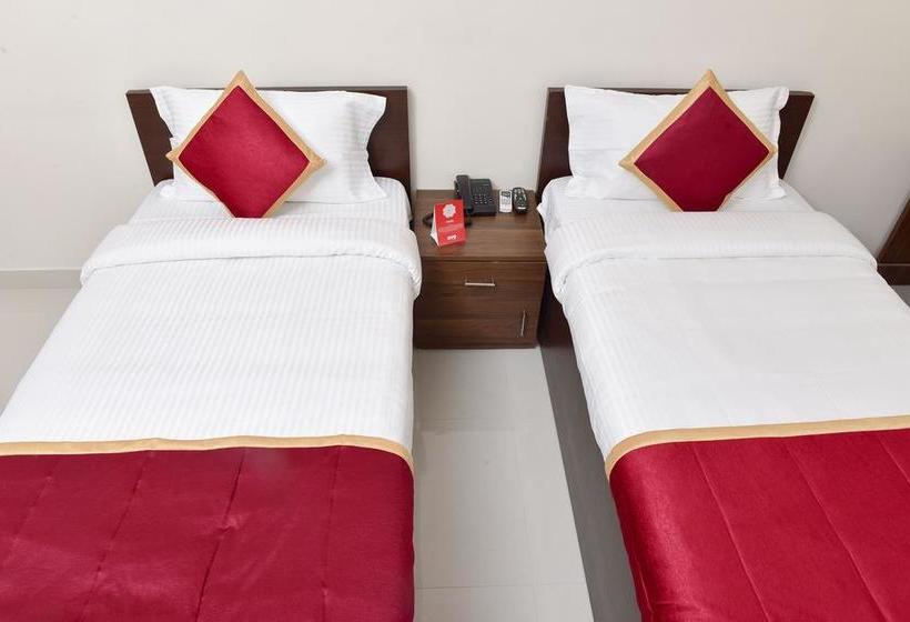 Fotos del hotel Oyo 9118 Saravana Inn:  18