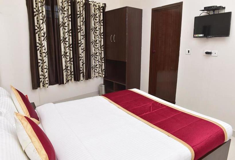 Fotos del hotel Oyo 9118 Saravana Inn:  8