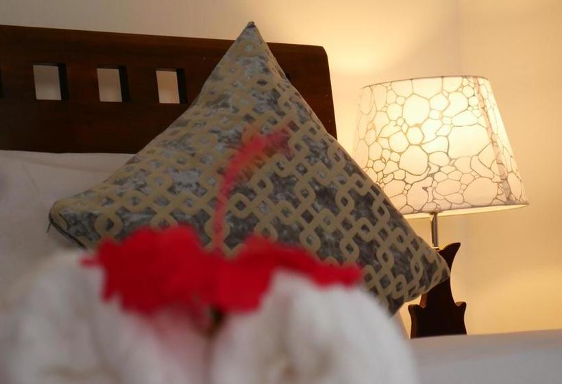 Fotos del hotel Airport Palace:  23