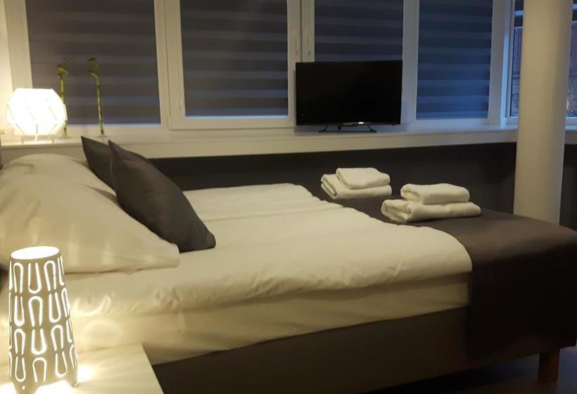 Fotos del hotel Corner:  14