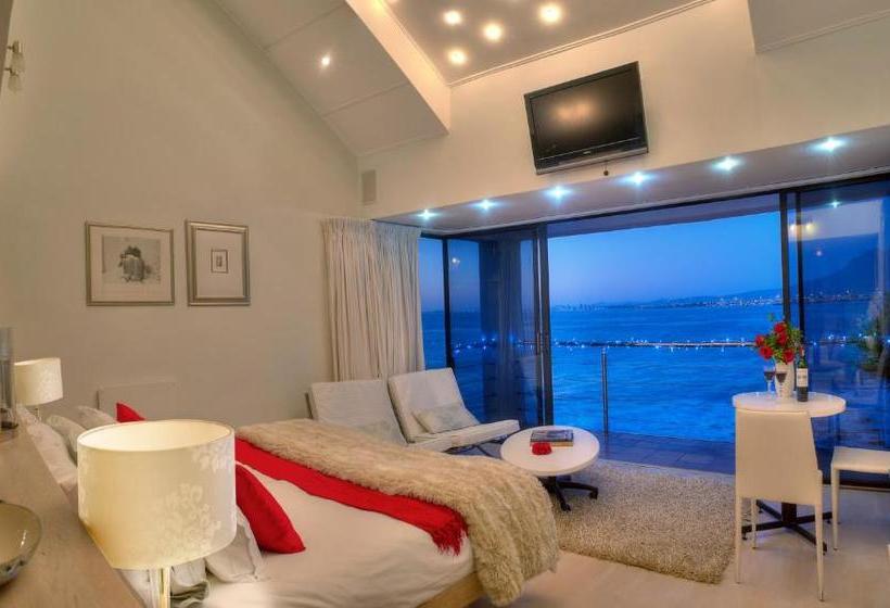 Fotos del hotel 185 Beach Road Villa And Apartments:  15