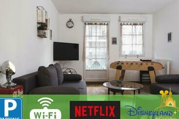 Family Travel Paris 2 - Bussy St Georges