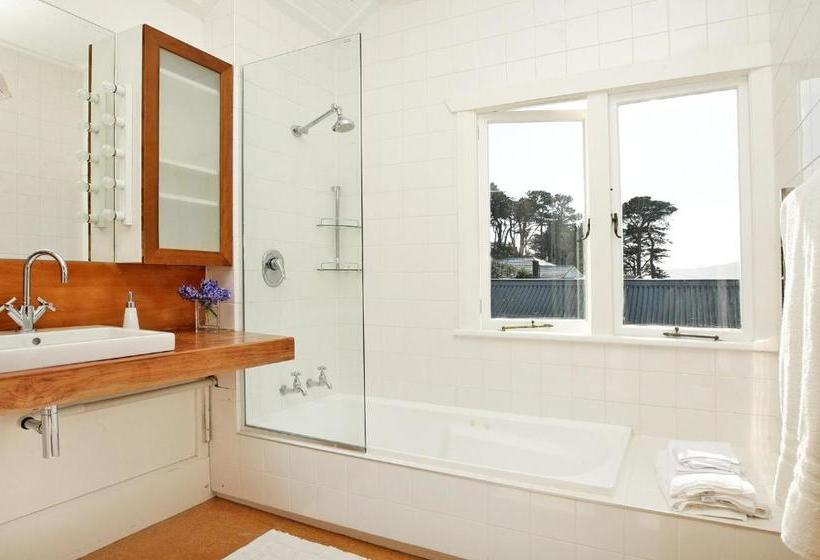 Fotos del hotel Beachfront Wellington Bed And Breakfast:  7