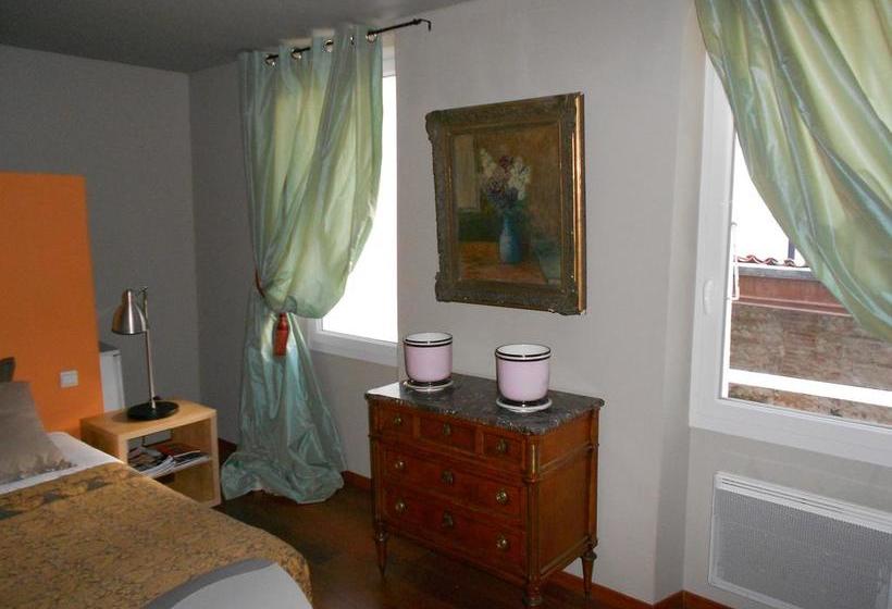 Fotos del hotel Le Crocodile Rouge:  13