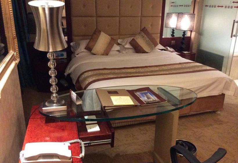 Fotos del hotel New Paris:  8