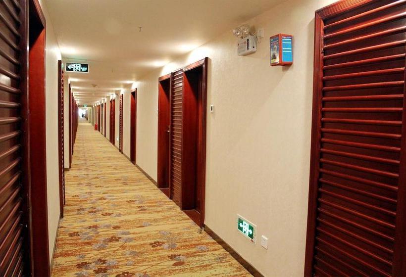 Fotos del hotel Railway Station Hotel West Building:  3