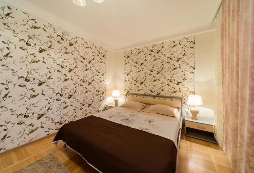 Fotos del hotel Lesi Ukrainky Boulevard:  3