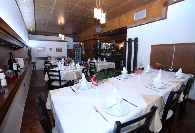 Fotos del hotel Antipatrea:  3