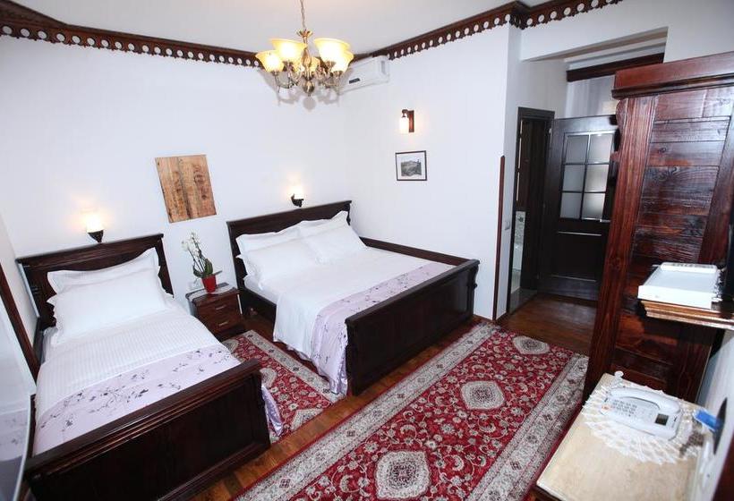 Fotos del hotel Antipatrea:  13