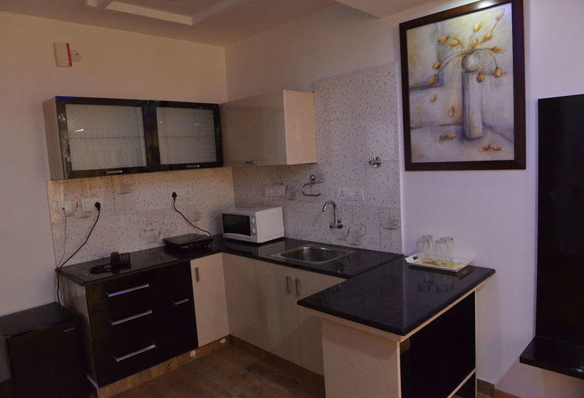 Fotos del hotel Capital O 68524  Brigade Legacy:  3