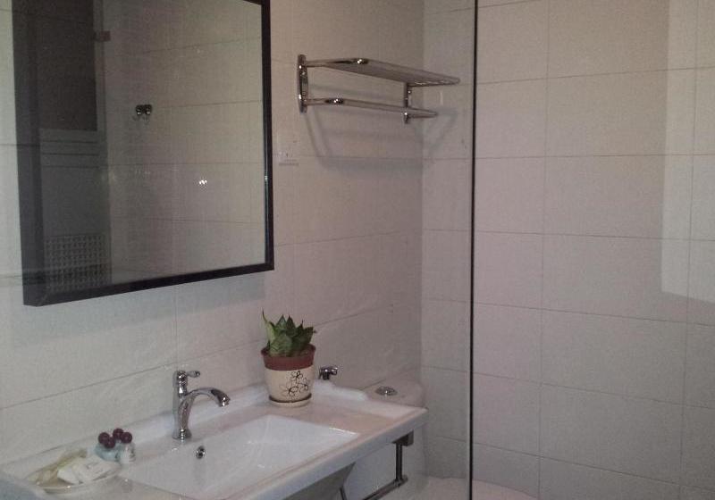 Fotos del hotel Igarden:  4