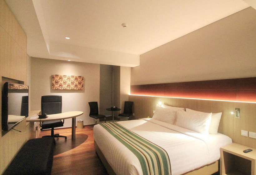 Luxury Apartment By Mediapura