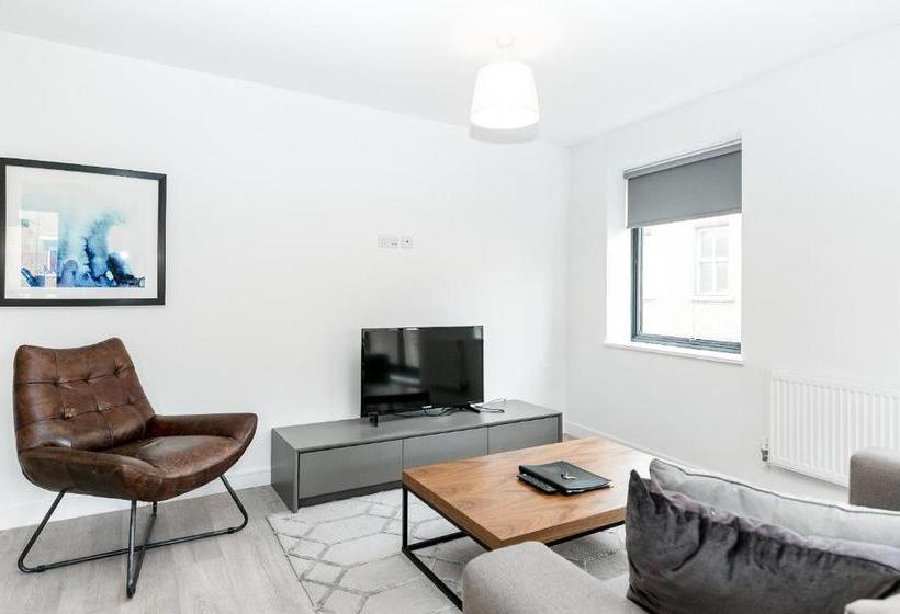 City Aldgate Apartments