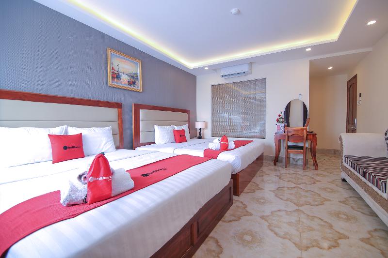 Fotos del hotel Reddoorz Premium @ Nguyen Thai Son Street:  8