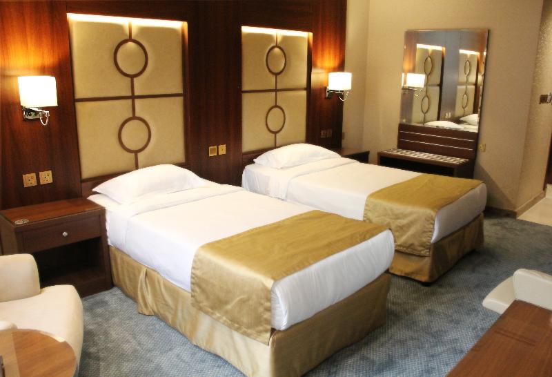 Fotos del hotel Vivid Plaza   1:  17