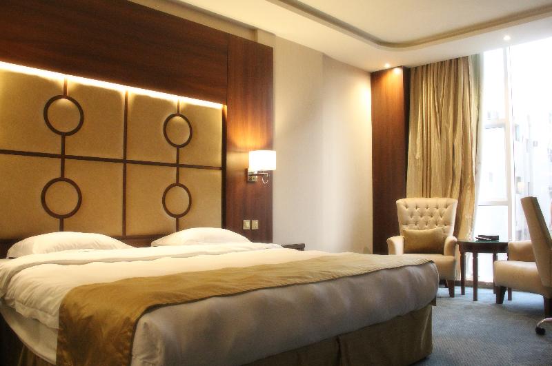 Fotos del hotel Vivid Plaza   1:  20