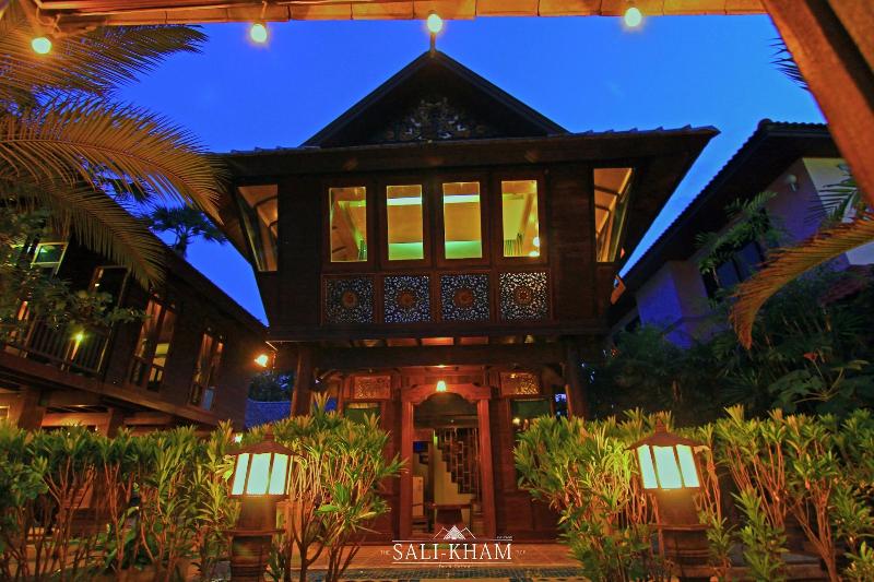 Fotos del hotel The Sali Kham Traditional Lanna Home:  14