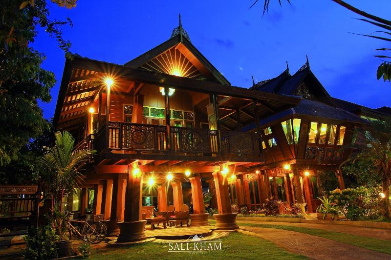 Fotos del hotel The Sali Kham Traditional Lanna Home:  15