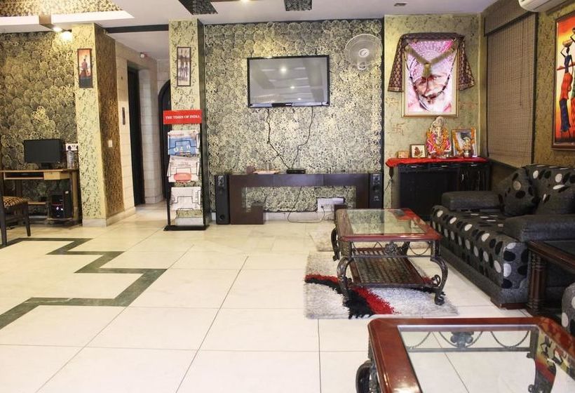 Fotos del hotel Oyo Rooms Rajendra Place Metro Station:  6