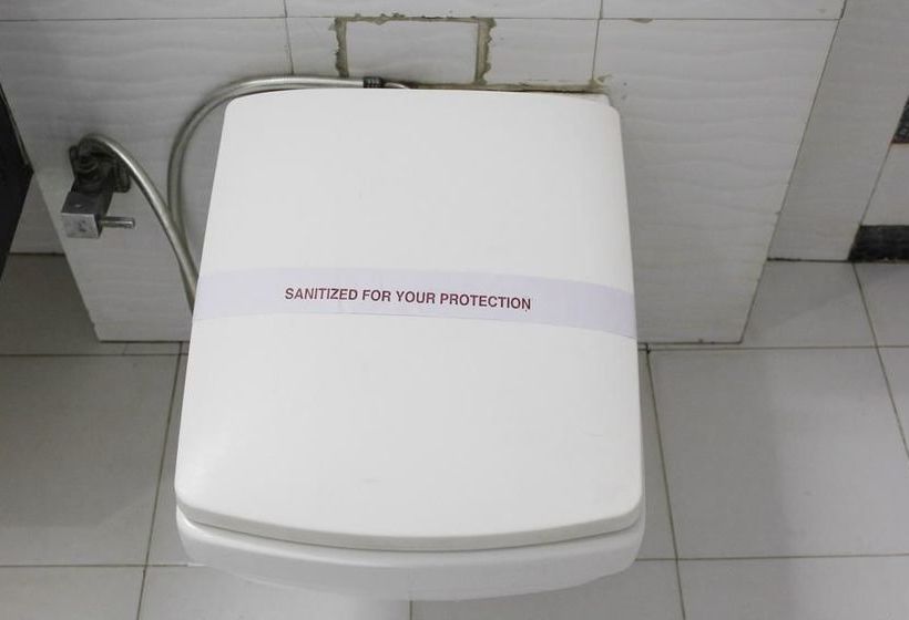 Fotos del hotel Oyo Rooms Rajendra Place Metro Station:  4