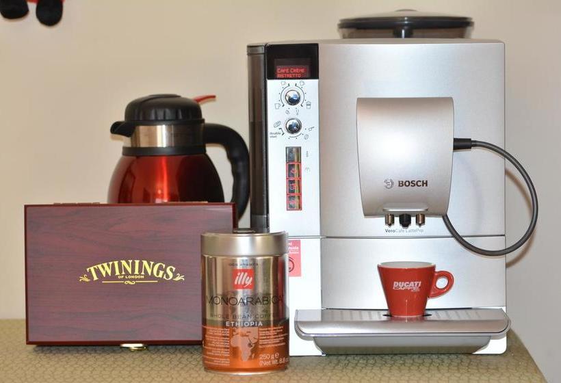 Fotos del hotel Frontera Pucon Hostel B&b:  6