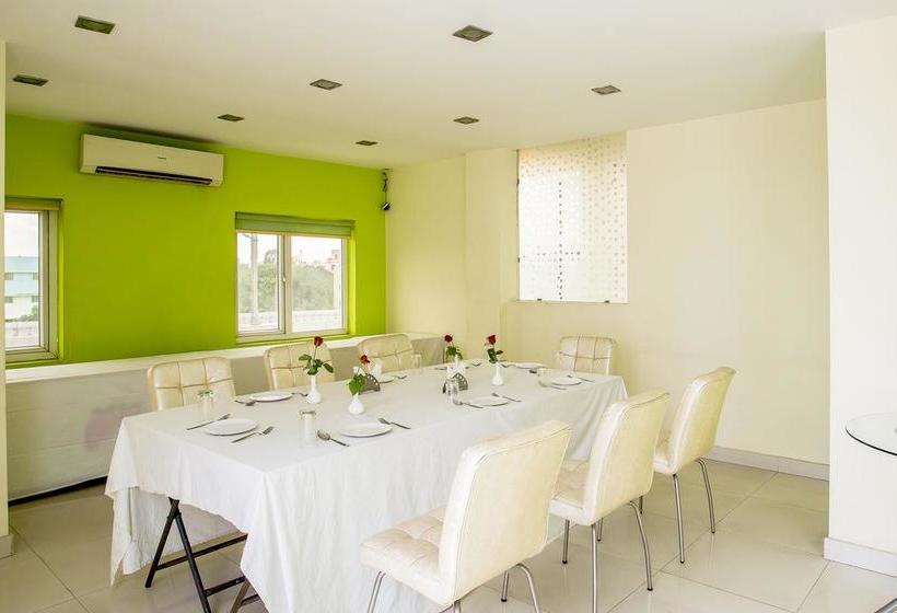 Fotos del hotel Fab Strawberry:  4