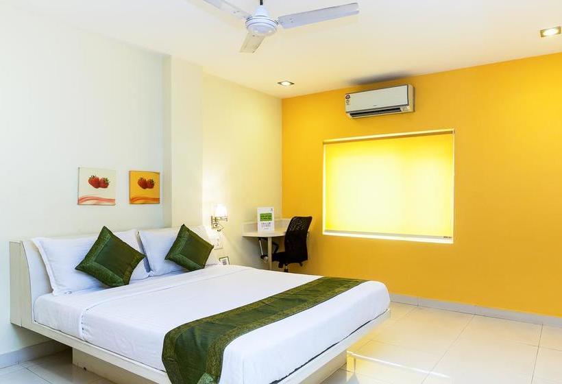 Fotos del hotel Fab Strawberry:  16