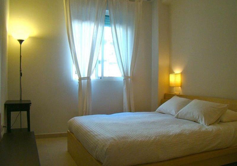 Fotos del hotel Ember Housing:  8