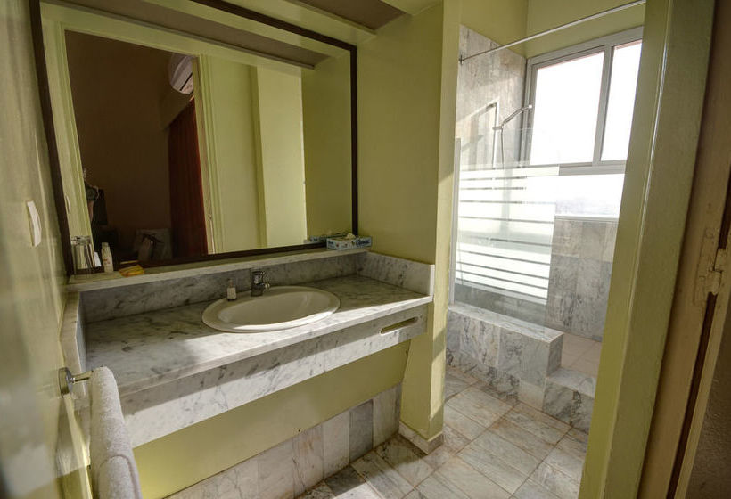 Fotos del hotel Ngor Diarama:  6