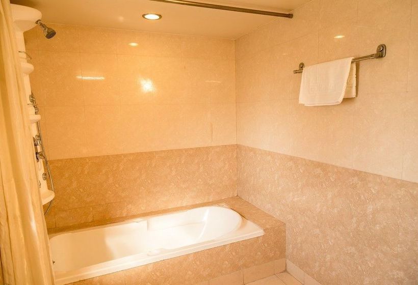 Fotos del hotel Fab Rajwada Baner:  7