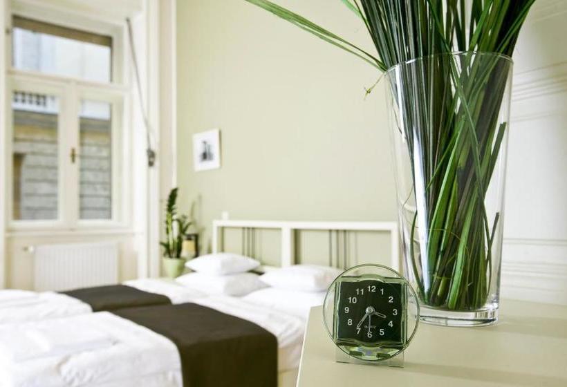 Fotos del hotel Budapest Rooms Bed And Breakfast:  11