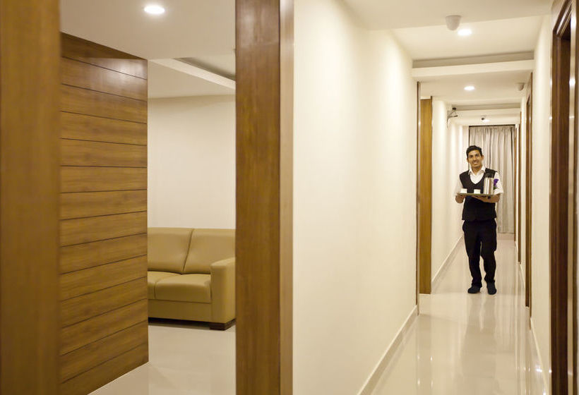 Fotos del hotel Shoba Residency:  17