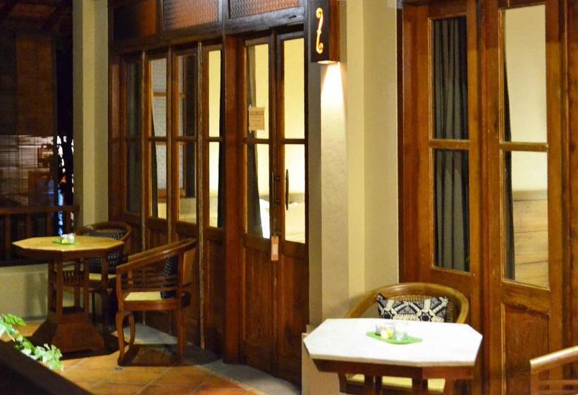 Fotos del hotel Omah Apik:  3