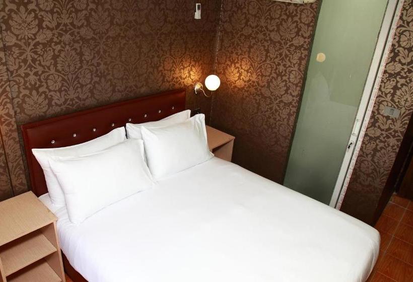 Fotos del hotel Harrys Suite:  14