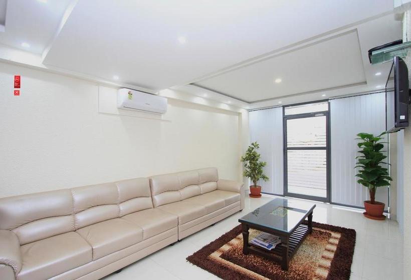 Fotos del hotel Oyo 4797 Lulu Hospitality:  18