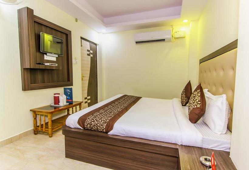 Fotos del hotel Oyo 6793 Hotel Cz:  2