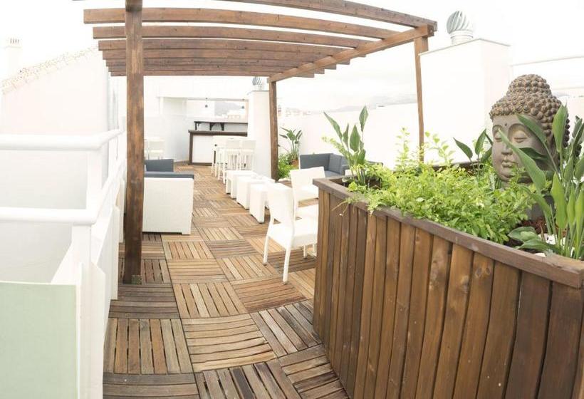 Fotos del hotel Living4Malaga Suites Superior:  7