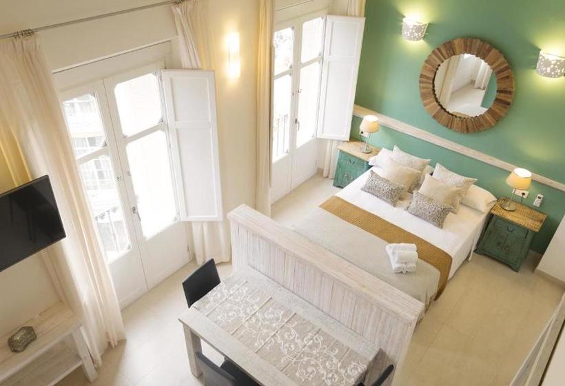 Living4Malaga Suites Superior