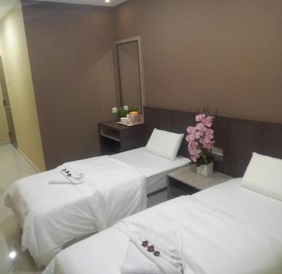 Fotos del hotel OYO 721 Silibin Times Inn Hotel:  14