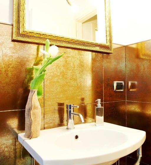 Fotos del hotel Petite Suite:  7