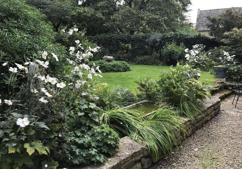 Fotos del hotel Pigeon House Cottage B&b:  9