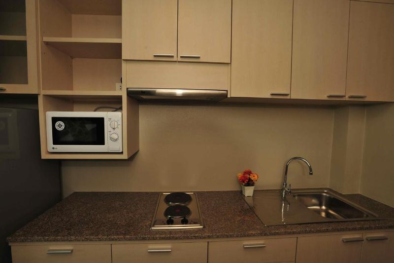 Fotos del hotel Chalong Beachfront Residence:  9