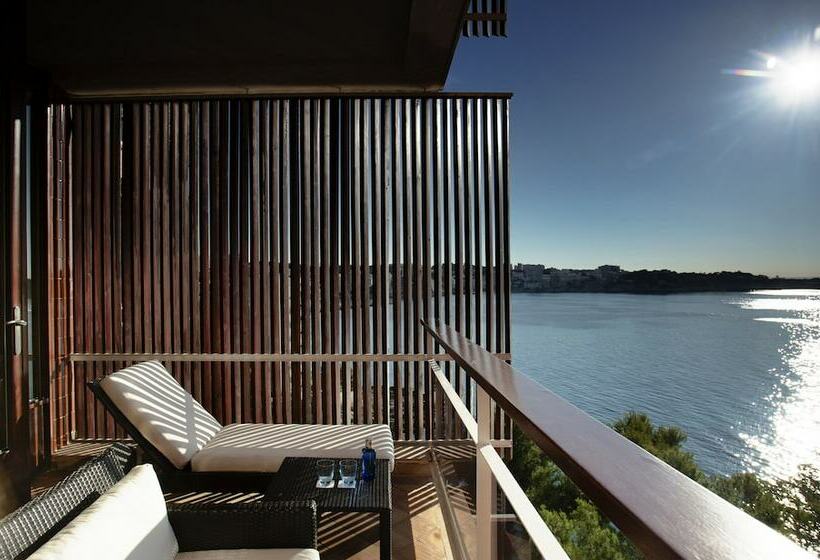 سوییت جونیور با چشم‌انداز دریا, De Mar Gran Meliá, The Leading Hotels of The World - Adults Only