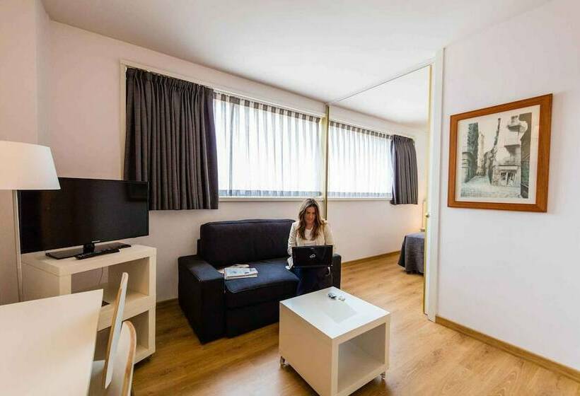 Номер Superior, Aparthotel Atenea Barcelona